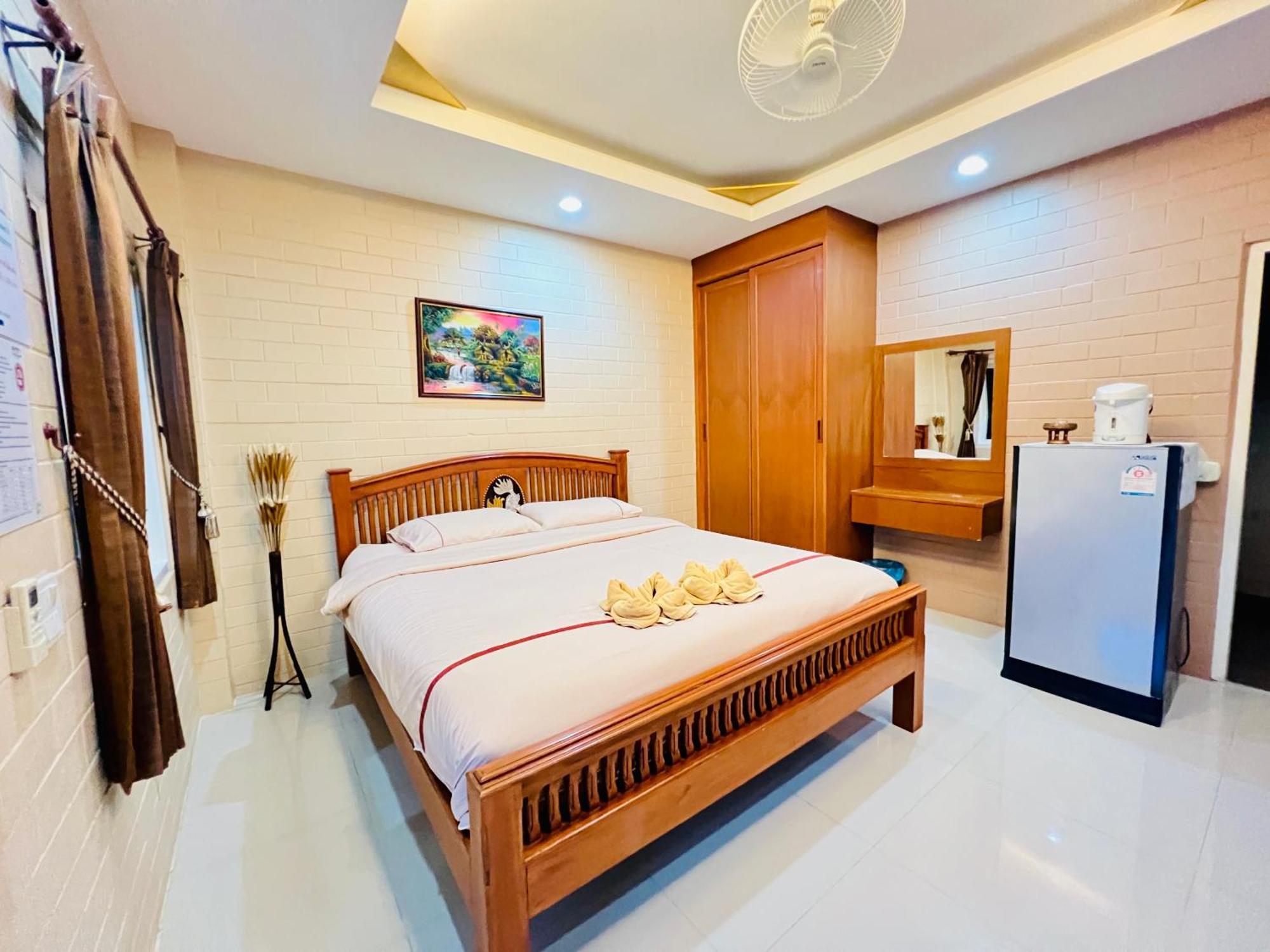 Benwadee Resort Pattaya Ban Pong  Esterno foto