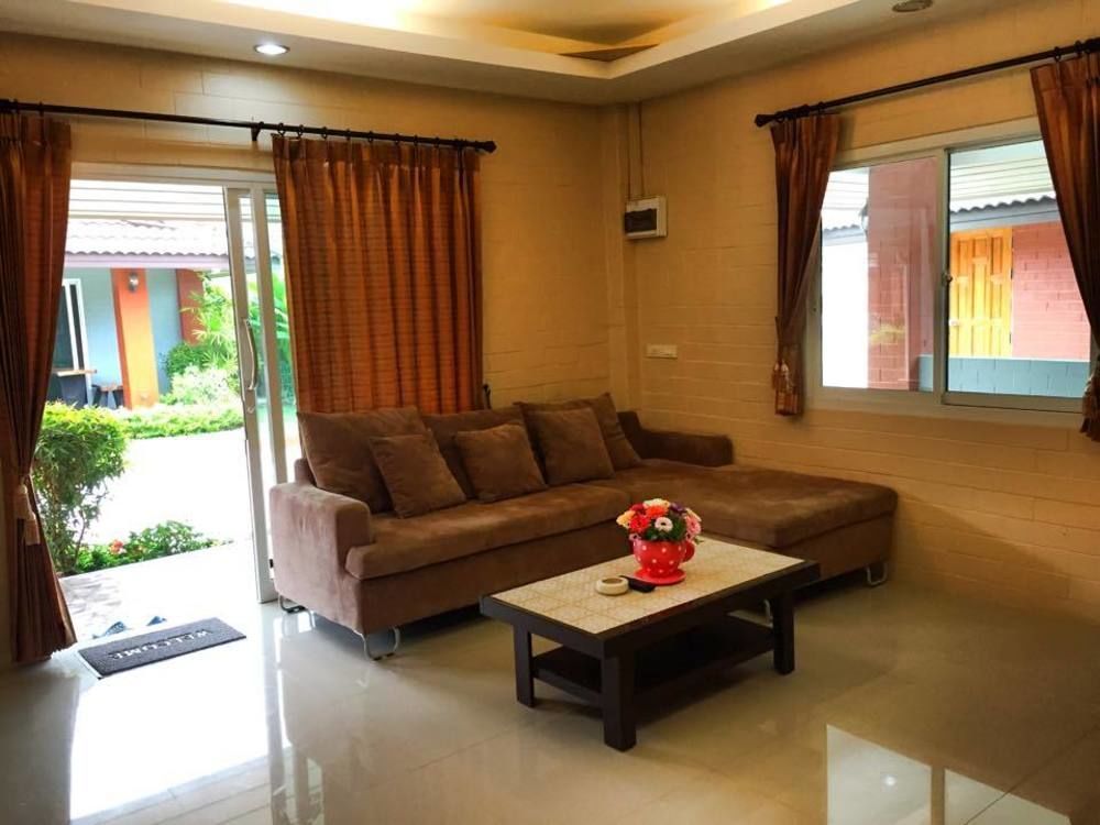 Benwadee Resort Pattaya Ban Pong  Esterno foto
