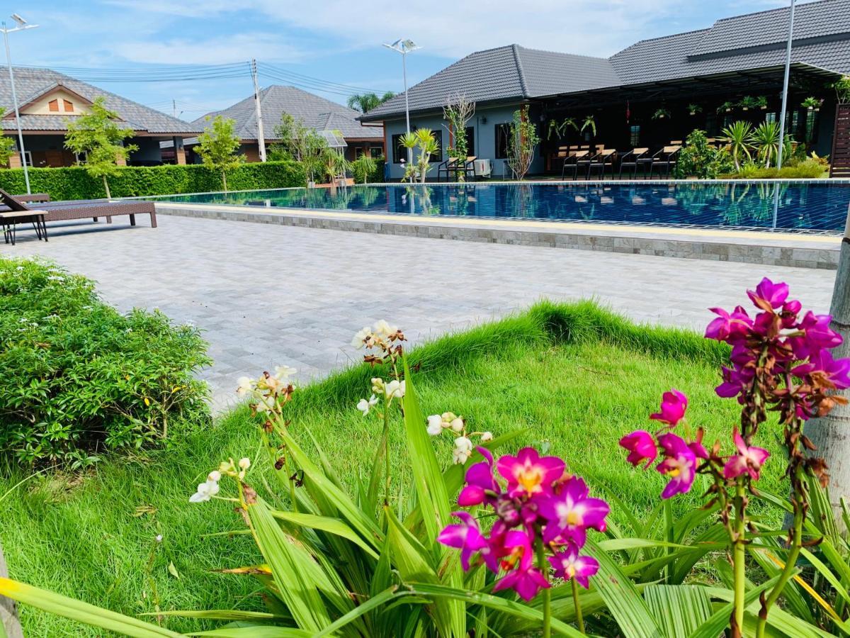 Benwadee Resort Pattaya Ban Pong  Esterno foto